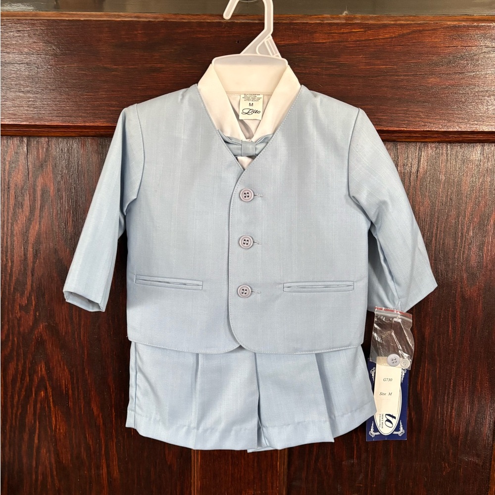 Light Blue Boy’s Eton Suit sz. M (6-9m)